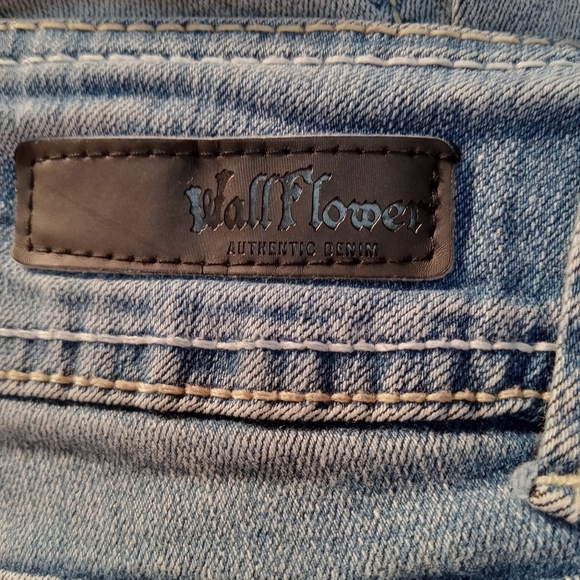 Set Wall Flower Jeans Skinny Low Rise Mid Wash Blue Jr 15 & Arizona Crop Top XL - Picture 9 of 11